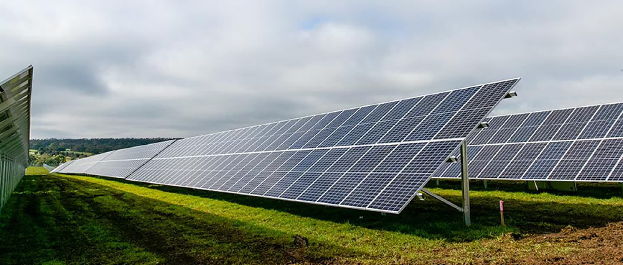 melbourne-airport-solar-hero.jpeg