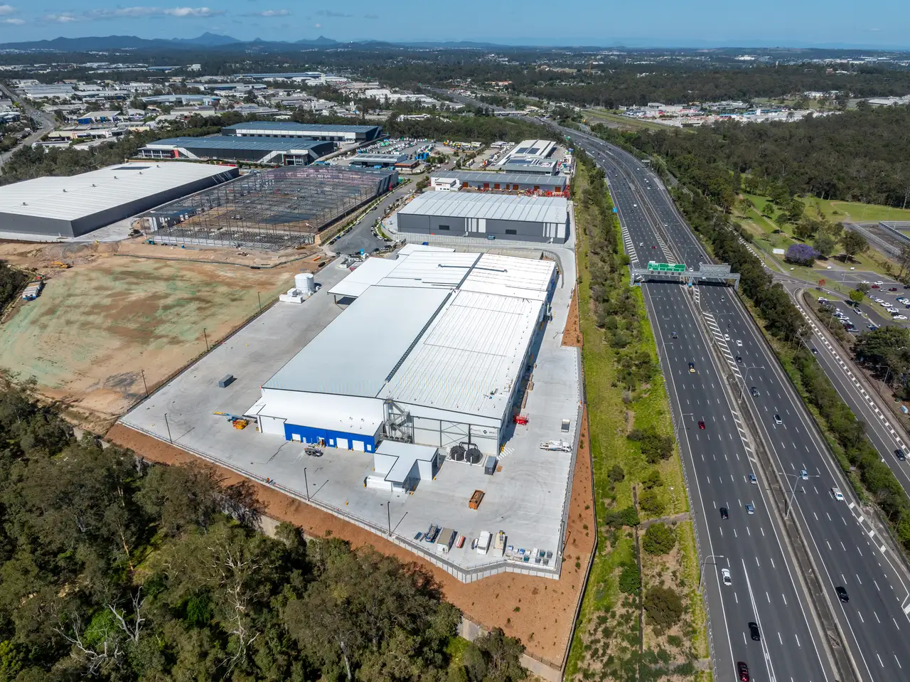 Barracks_at_Metroplex_QLD_Barracks_Road_Shed_Industrial_Warehouse_Aerial.webp