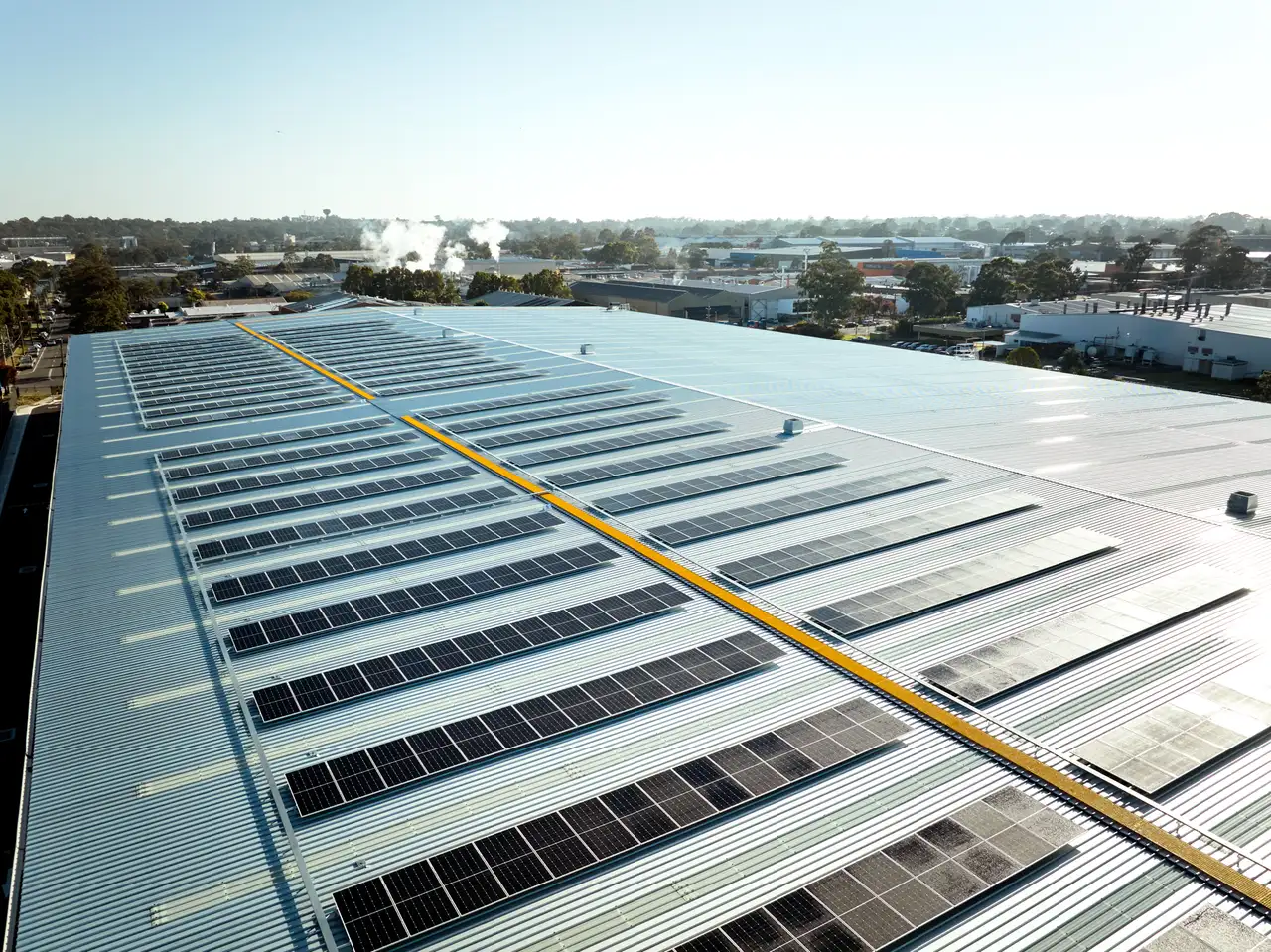 Bessemer_Business_Park_NSW_TEXCO_9_Bessemer_Industrial_Warehouse-Exterior-Roof-with-Solar-Panels.webp