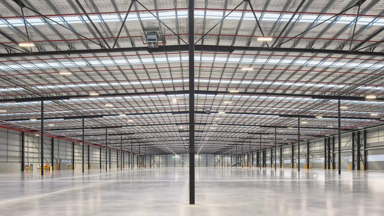 Bessemer_Business_Park_NSW_TEXCO_9_Bessemer_Industrial_Warehouse-Interior-2.webp