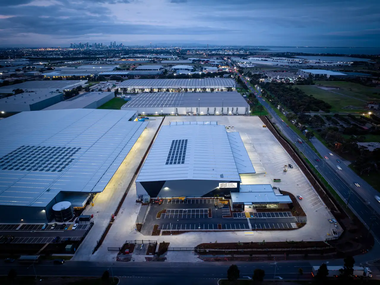 Portlinks_Logistics_Estate_VIC_Building_Aerial.webp