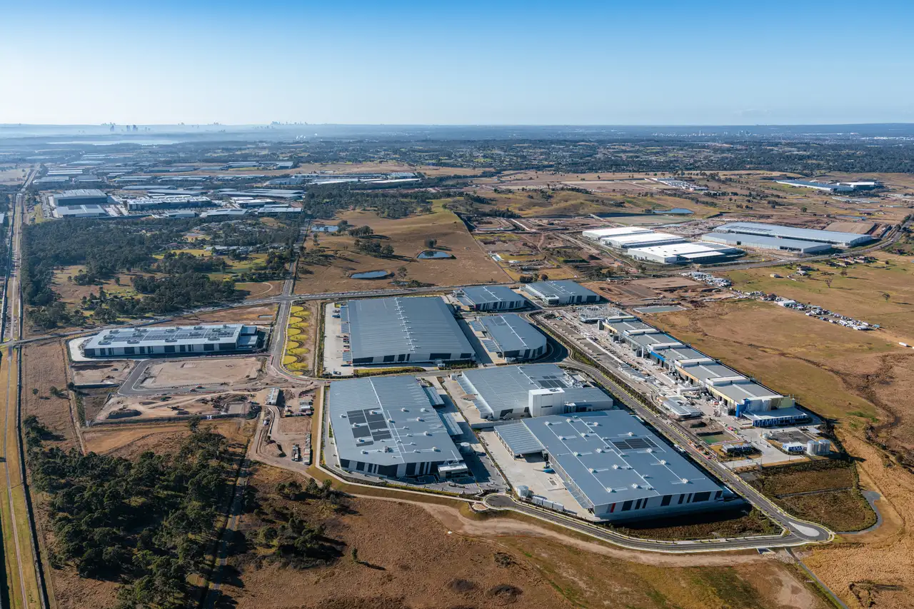 Summit_Kemps_Creek_NSW_Industrial_Building_Aerial-2.webp