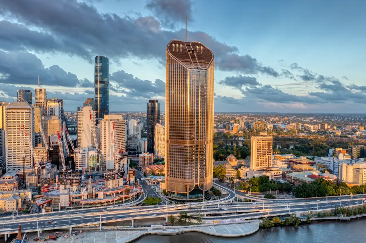 1_William_Street_Brisbane_QLD_Building_in_Cityscape.webp