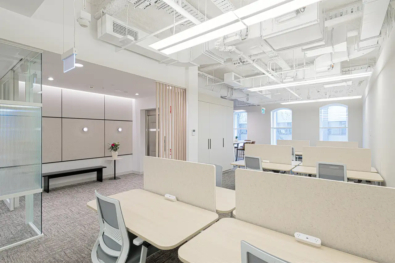 362_Little_Collins_Street_Melbourne_VIC_Building_Interior_Work_Stations.webp