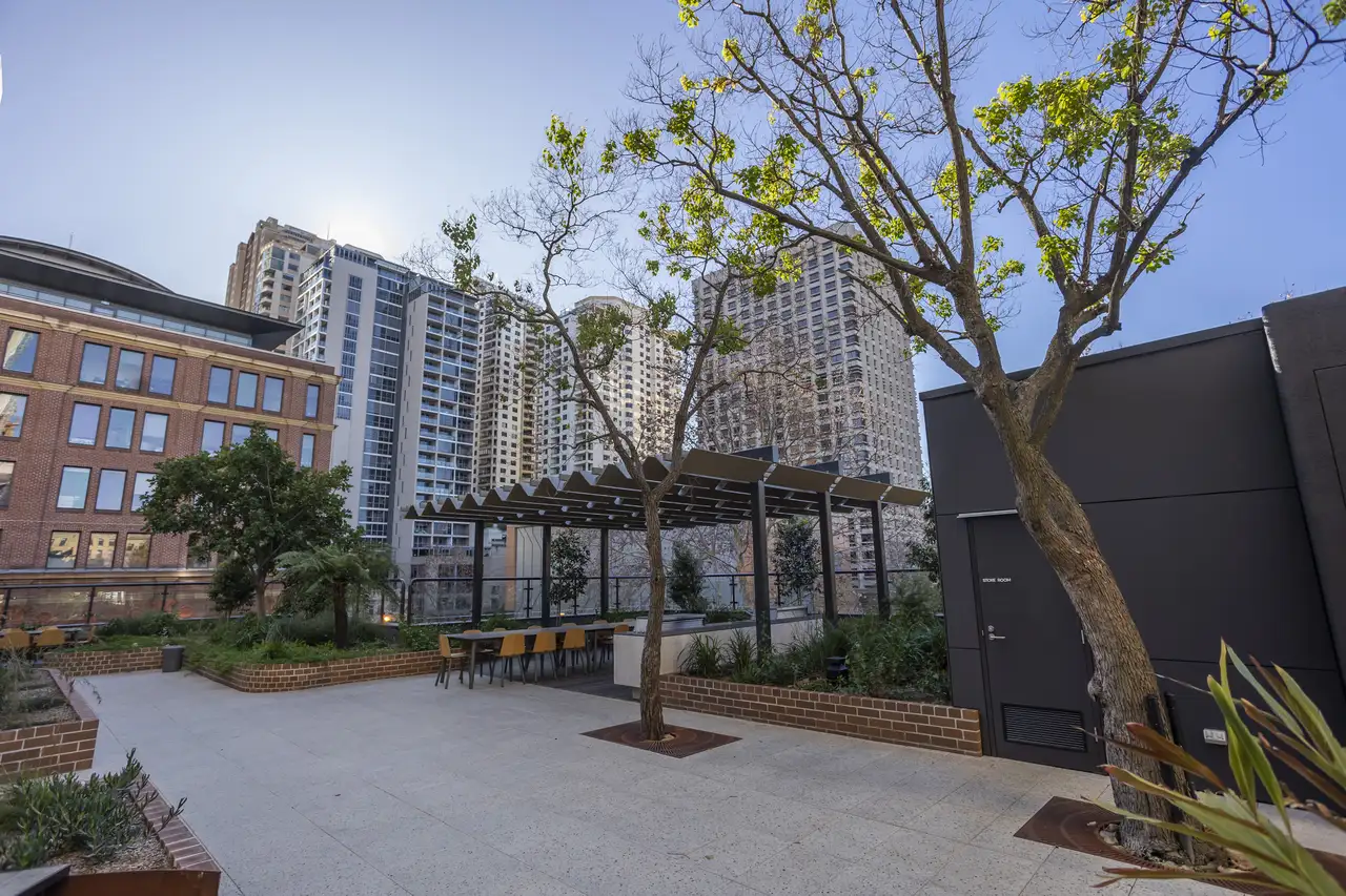 477_Pitt_Street_Sydney_NSW_Building_Exterior_Seating_in_Garden-2.webp