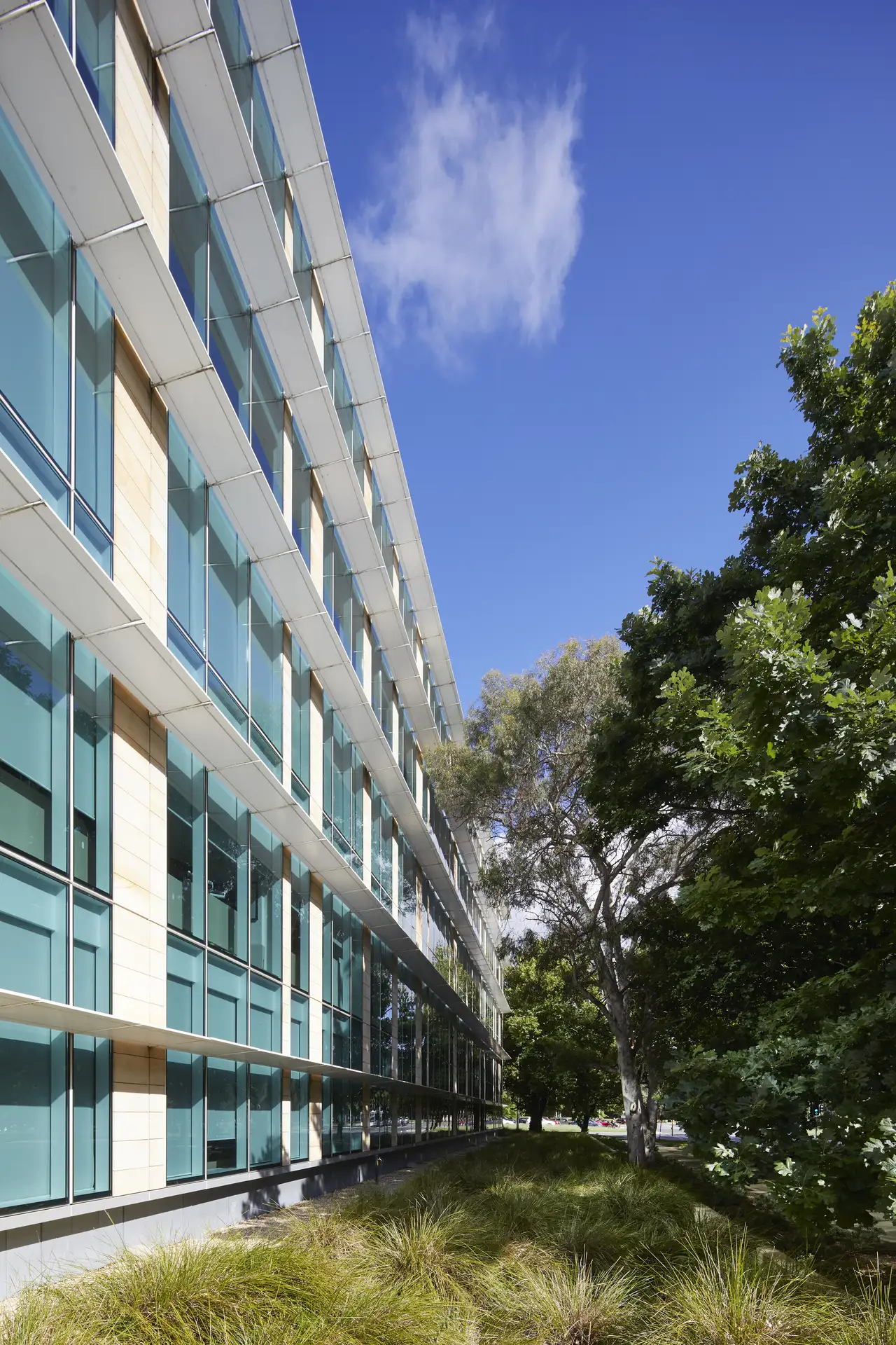 Andrew_Fisher_Building_1_National_Circuit_Canberra_ACT_Building_Exterior_Portrait.webp