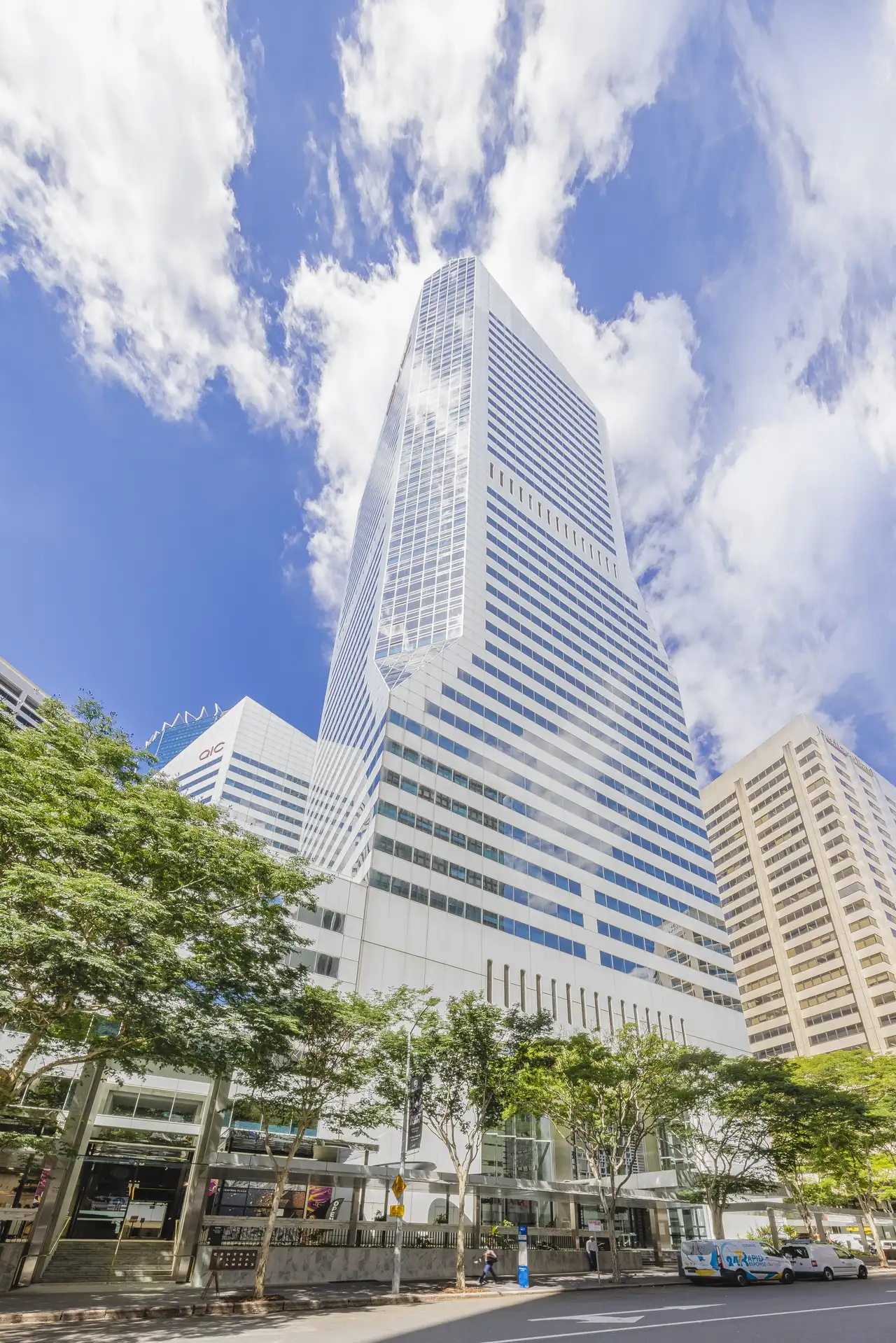 Central_Plaza_Brisbane_QLD_Building_Exterior-3.webp