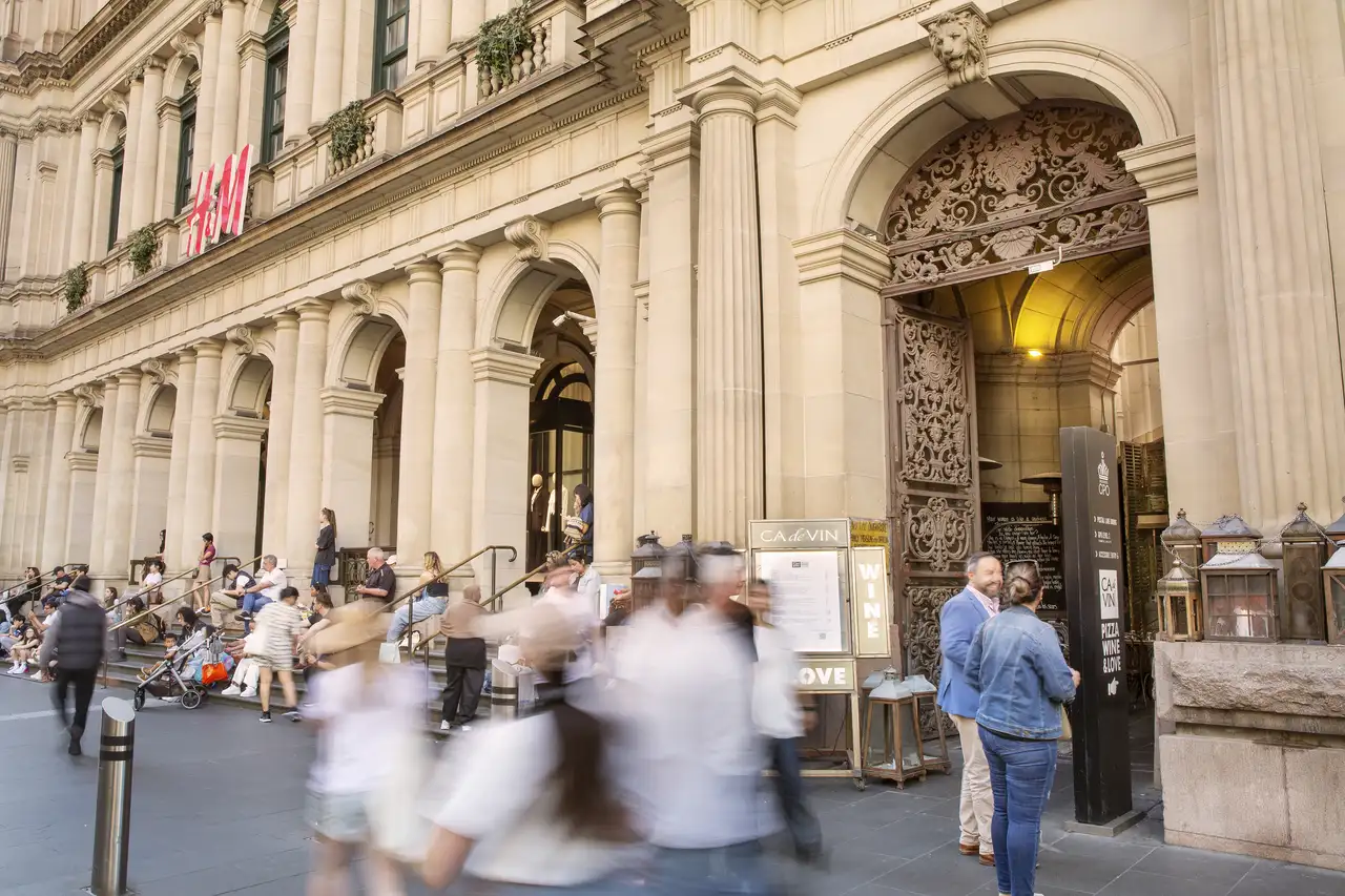 Melbourne_GPO_VIC_Retail_Building_Exterior_People_Walking.webp