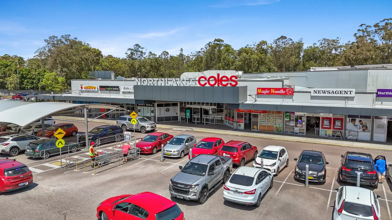 Northlakes_Shopping_Centre_NSW_Retail_Building_Exterior-2.webp
