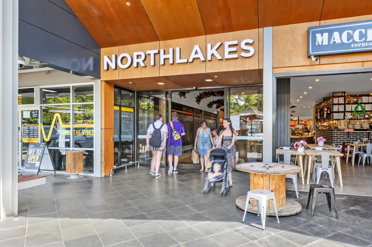 Northlakes_Shopping_Centre_NSW_Retail_Building_Exterior-3.webp
