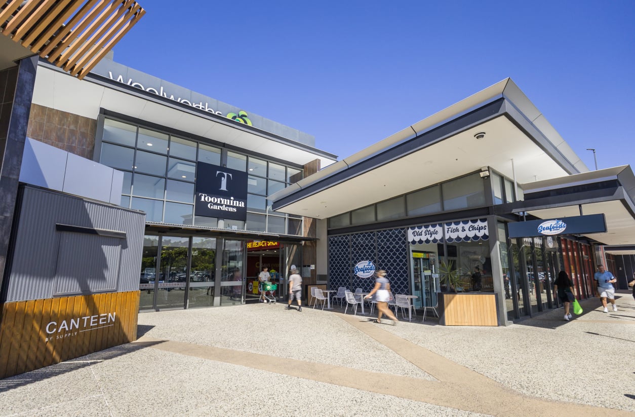 toormina_gardens_nsw_retail_building_exterior_entrance.jpg