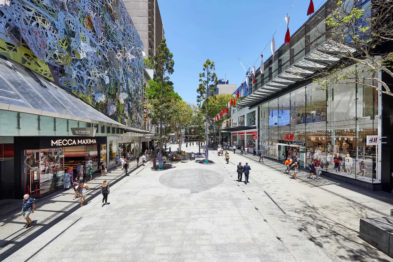 Wintergarden_Brisbane_QLD_Retail_Building_Exterior-Pedestrian_Area.webp