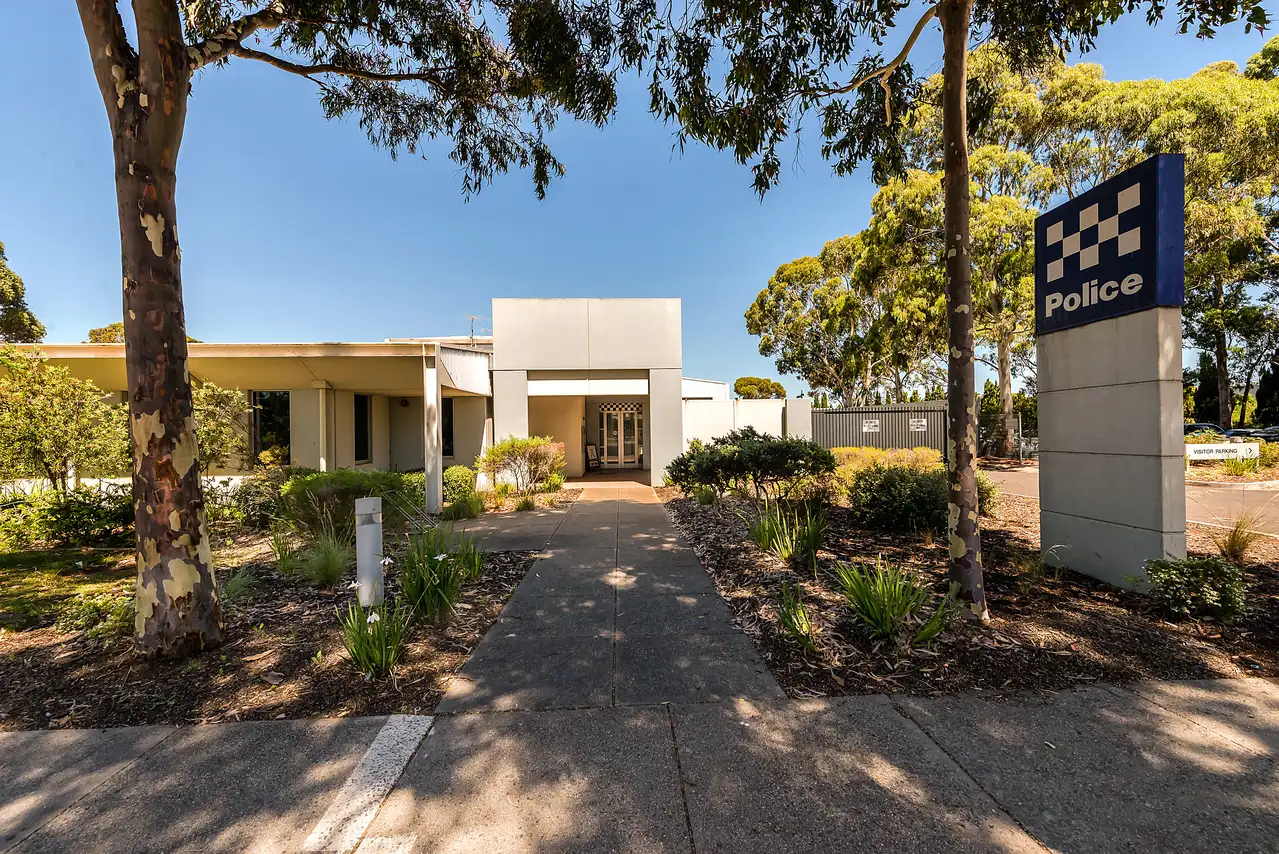 Melton_Police_Station_VIC_Building_Exterior_Police_Sign-2.webp